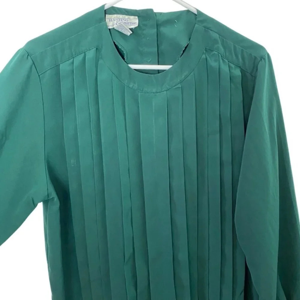 Vintage 80s Granny Pintuck Pleated Blouse Size 12 Large Hunter Green Matte Satin - Picture 3 of 10